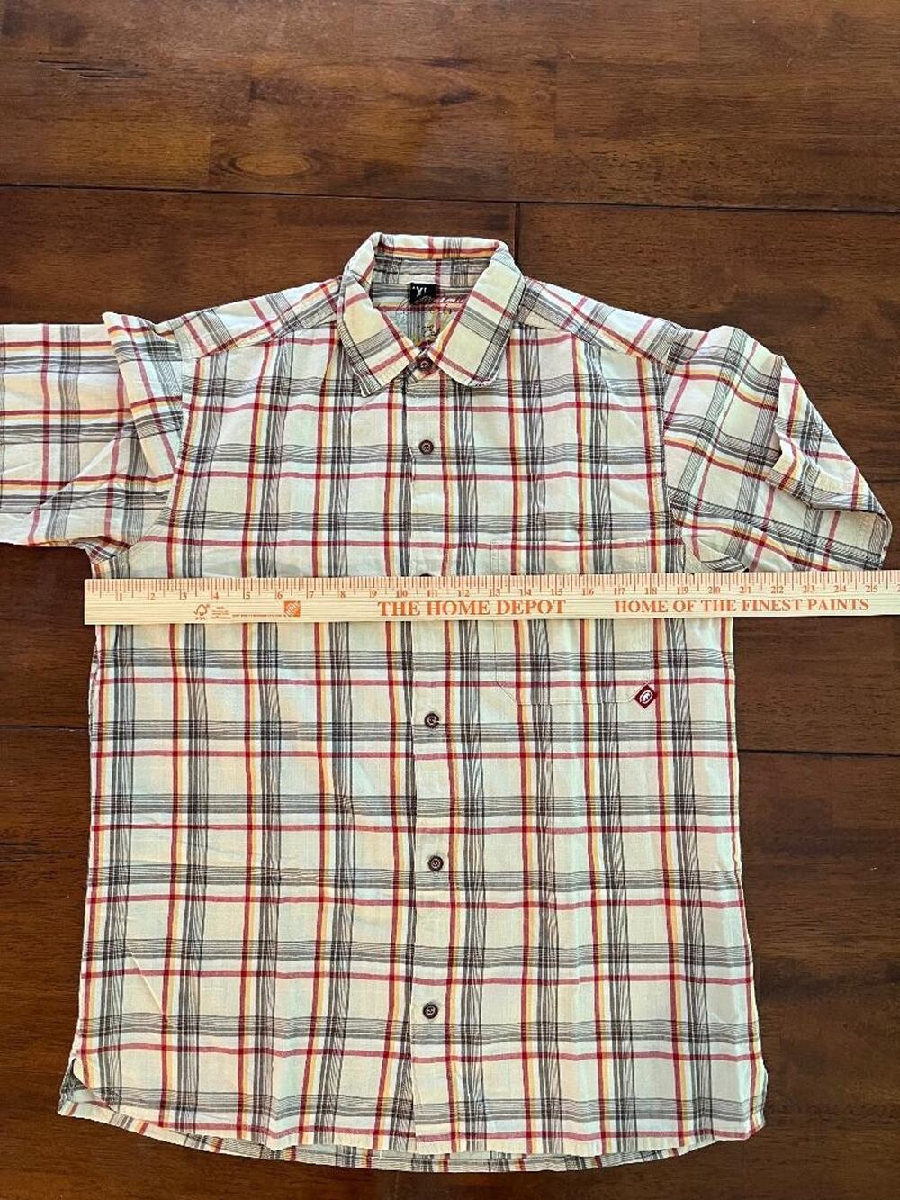 Mens Ecko Unlimited Short Sleeve Button p Shirt, Size XL